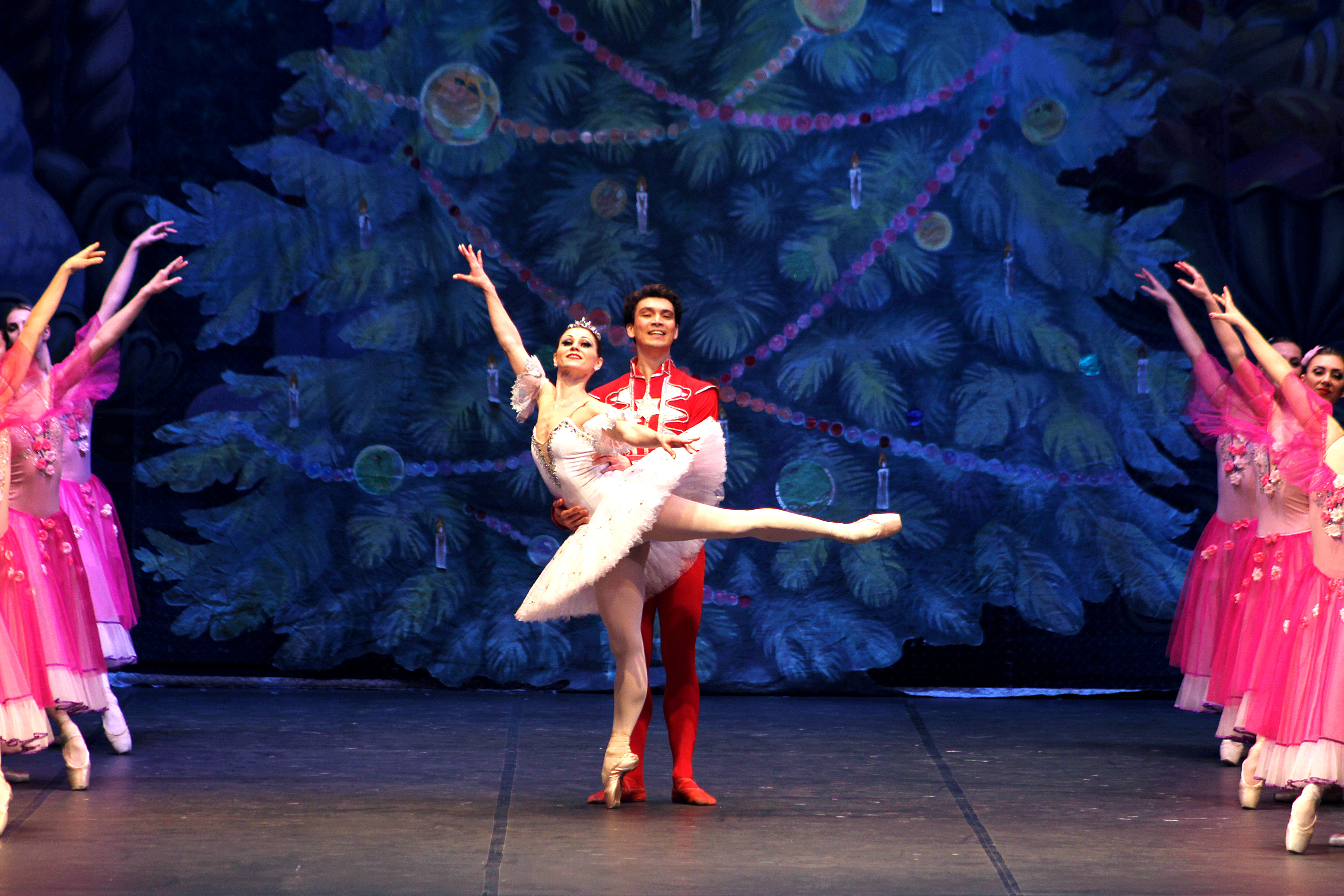 2. Foto Lo Schiaccianoci Sofia Festival Ballet